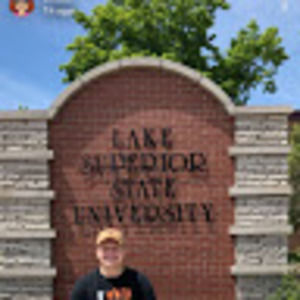 Meet your Posher, Brandon